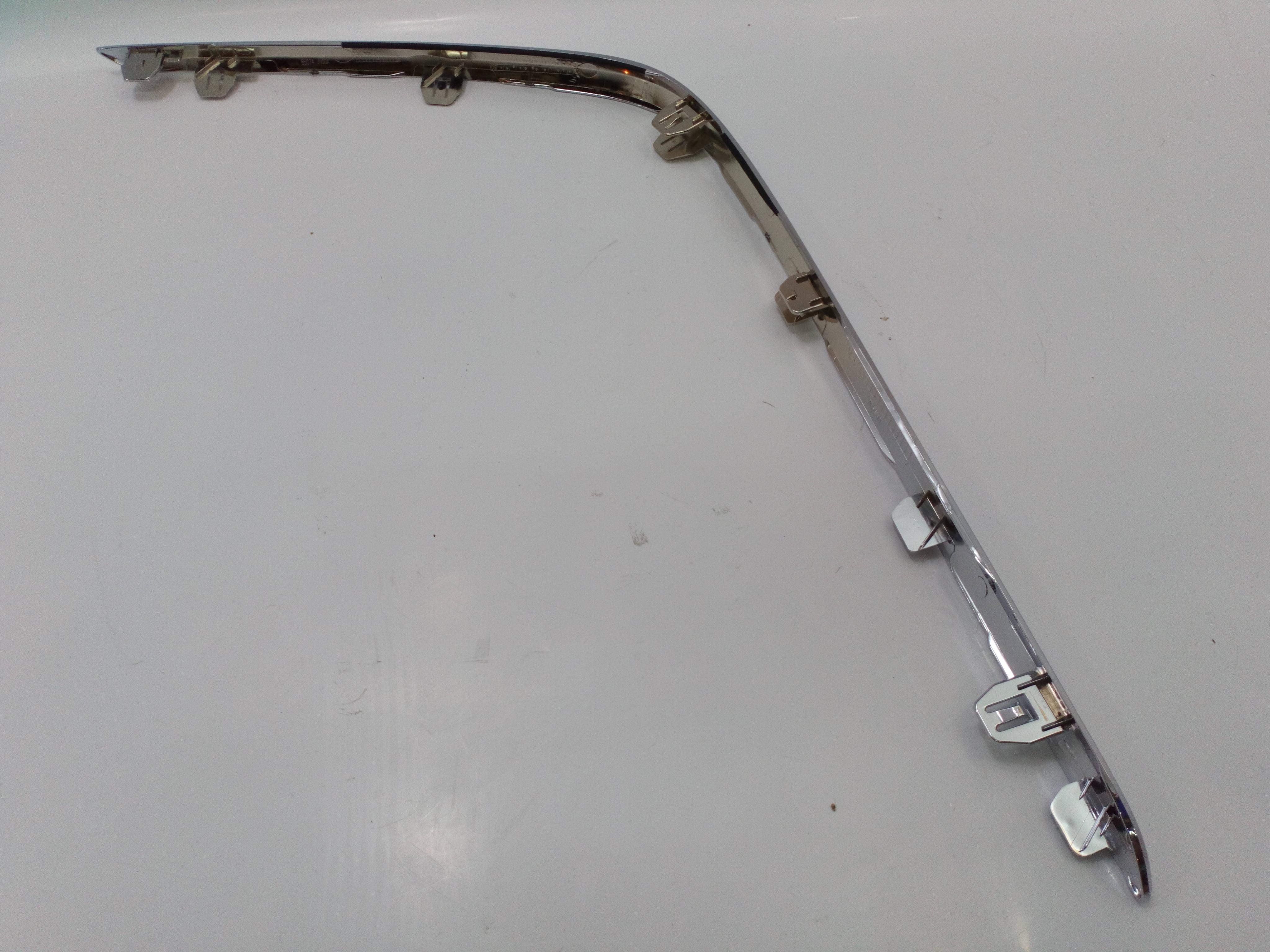 MOLDURA PARAGOLPE TRAS DER  NISSAN TEANA 08-12  3.5 INY 24V DOHC - foto 2
