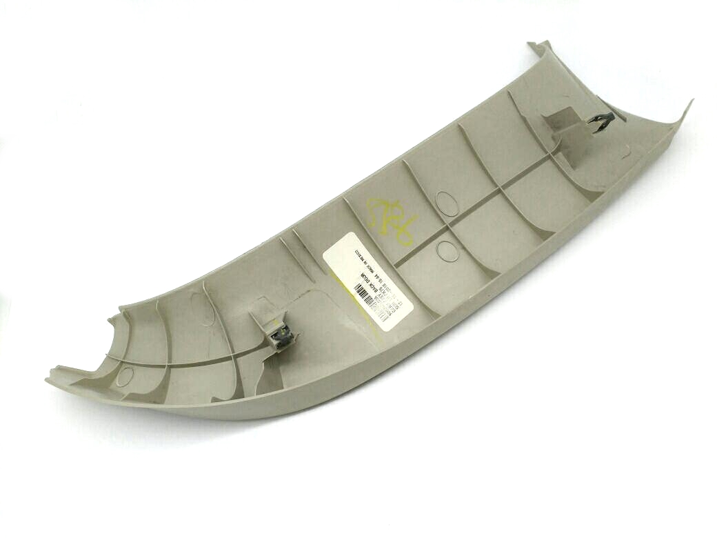 EMBELLECEDOR IZQ INTERIOR DE PORTON  NISSAN TIIDA HATCHBACK 07-1 - foto 2