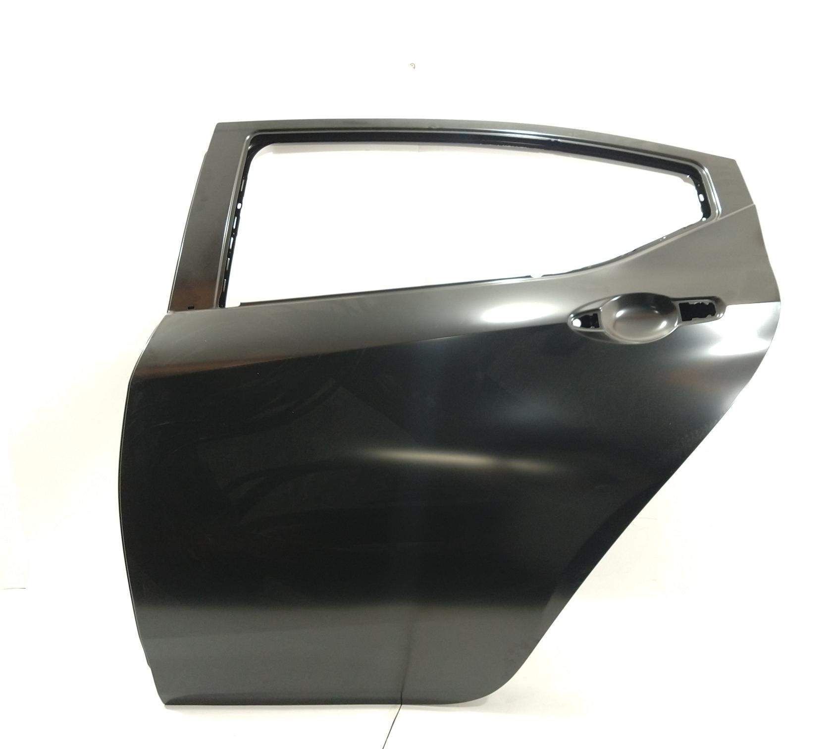 PUERTA TRASERA  NISSAN VERSA 21-25  1.6 INY 16V DOHC