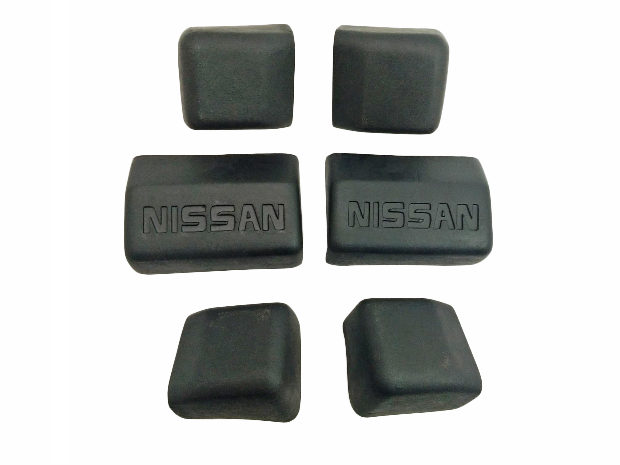 JGO ESTRIBO  NISSAN PICK UP 86-02 D21 DOBLE CABINA 2.0 CARB SERI - foto 2