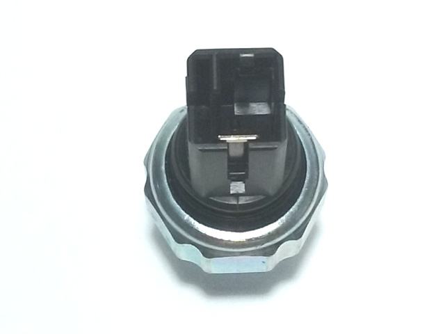 BULBO PRESION ACEITE  NISSAN PATHFINDER 87-95  2.7 DIESEL TURBO - foto 3